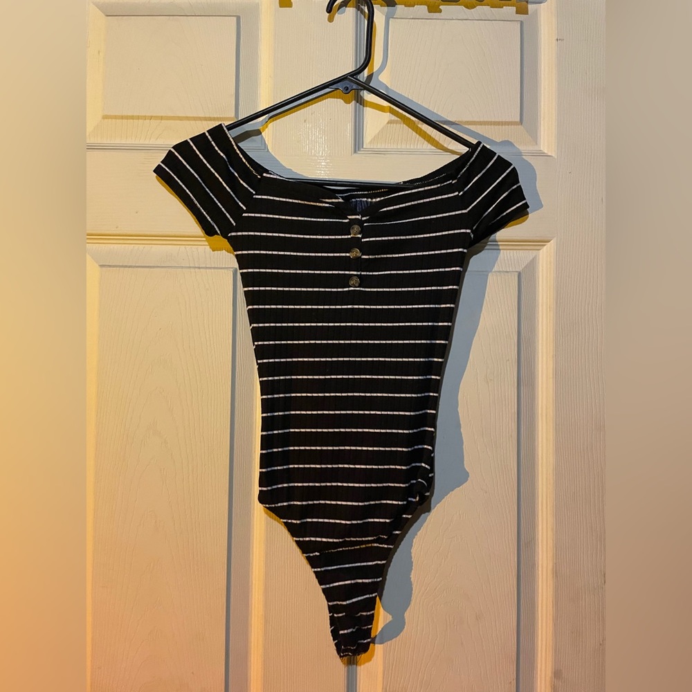 Rue 21 body suit